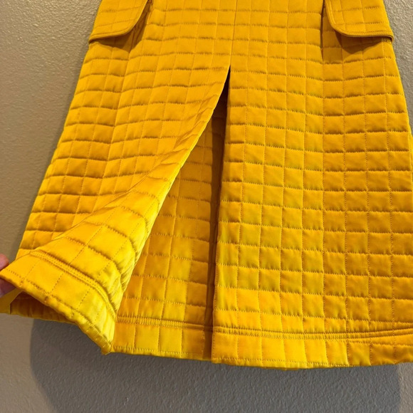 MOSCHINO Couture Yellow Pleated Quilted skirt Size 6 made in‎ Italy Authentic - Picture 3 of 16